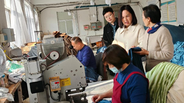 河北省阜城县总工会推动服装行业工资集体协商实现劳资双赢