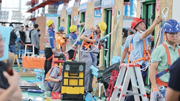 第三届“金工匠杯”建筑门窗安装技能大赛（华北区）暨第三届京津冀门窗安装职业技能大赛在石家庄举办